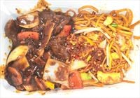 Chicken Noodles with Beef in Blackbean Sauce